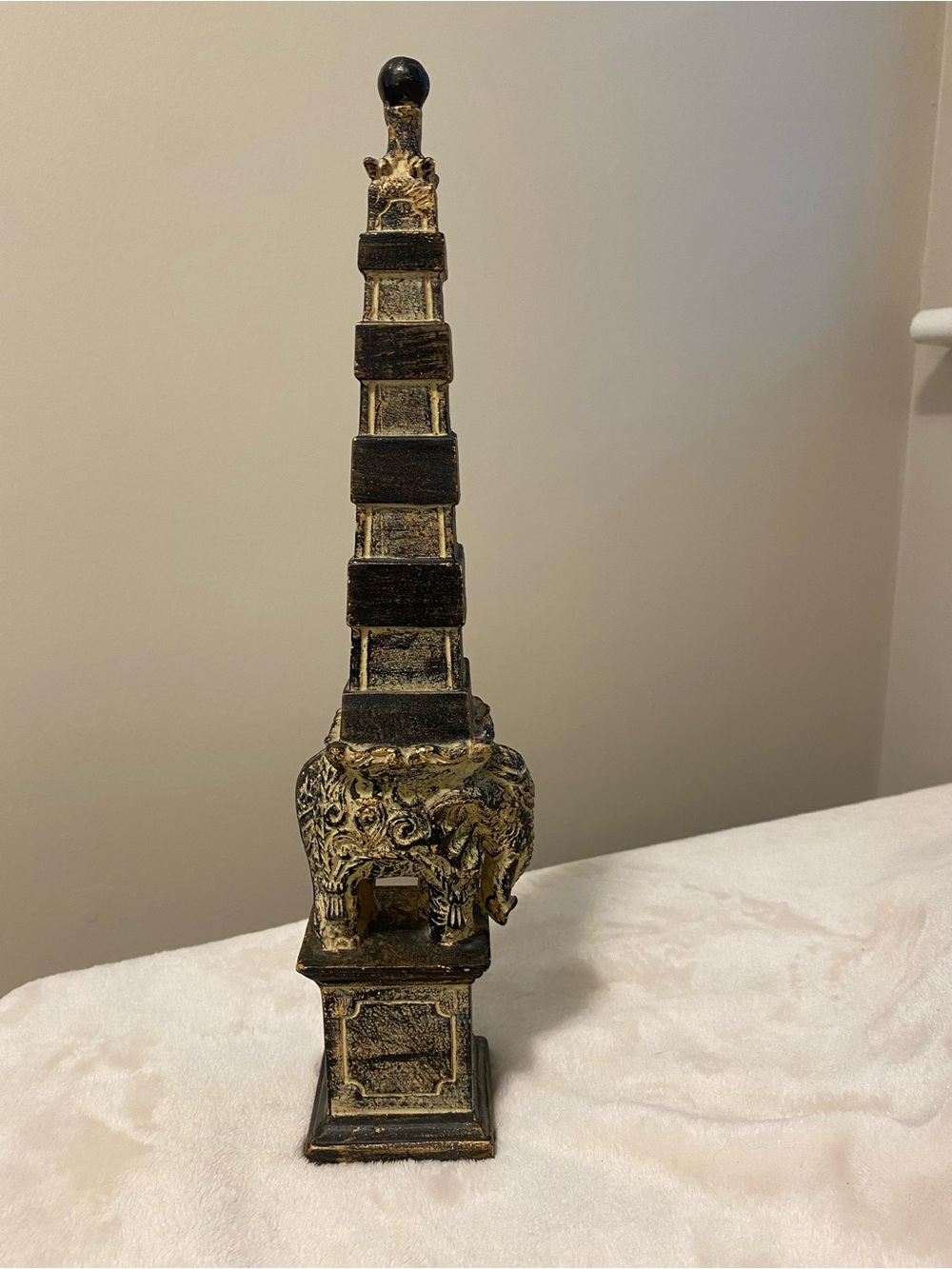 🌸 Black and Gold Elephant Pagoda Accent Statue
